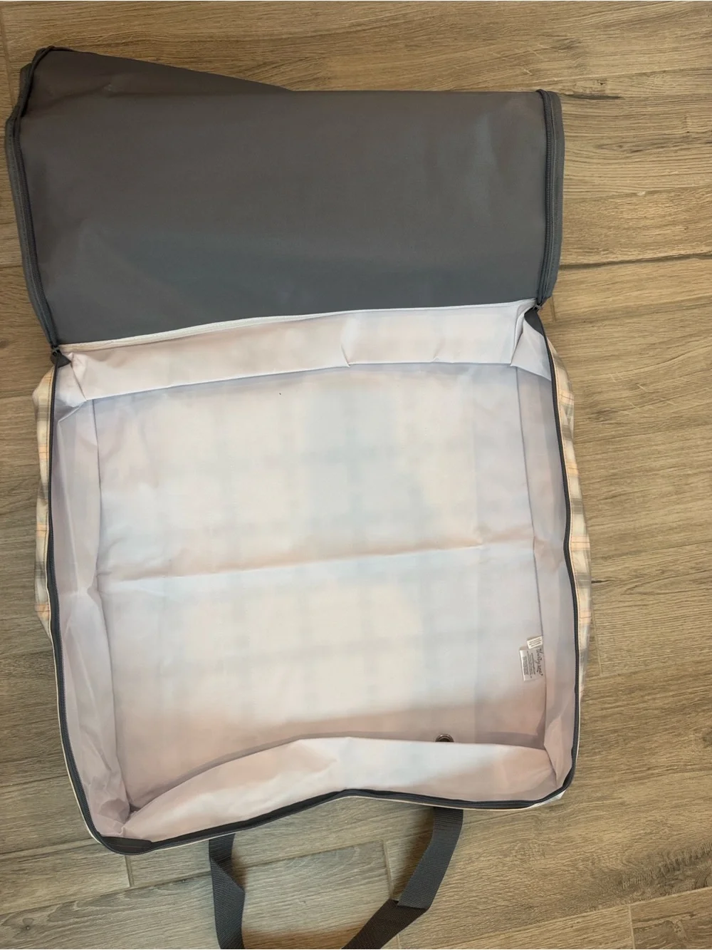 NEW in packaging- thirty-one Utility Storage Tote - Pale pink & Gray.